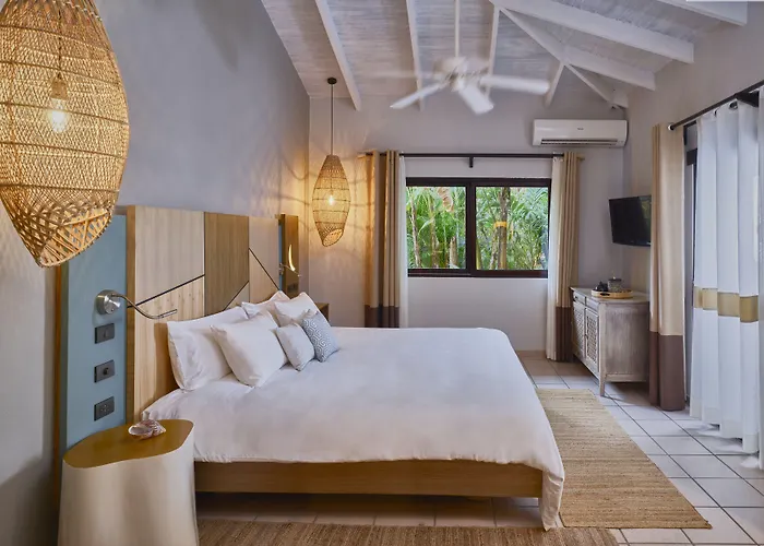 Cala Luna Boutique & Resort 4*