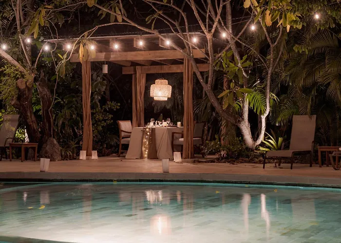 Cala Luna Boutique & Tamarindo